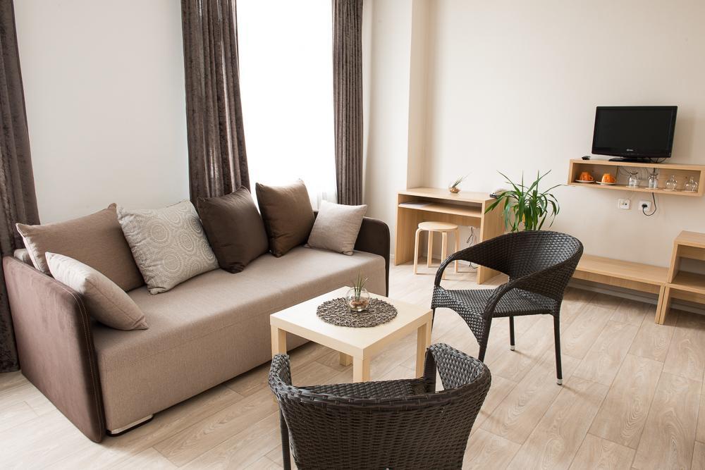 Hotel Imos Břeclav Dış mekan fotoğraf